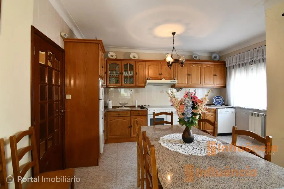 Moradia Unifamiliar com terreno | Teixoso