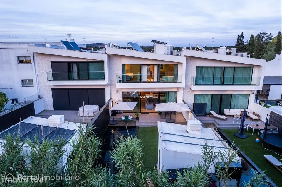 T3 Smart Home A+, Boliqueime — Eficiência e Conforto