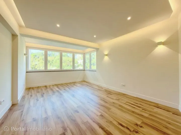 Apartamento T2 no Monte Estoril a poucos minutos da Praia e do Casino