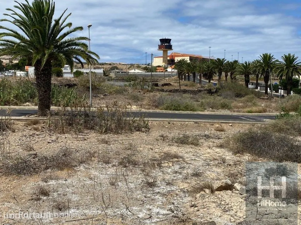 Lote de terreno com 4.160 m2 no Sitio do Tanque, Ilha do Porto Santo
