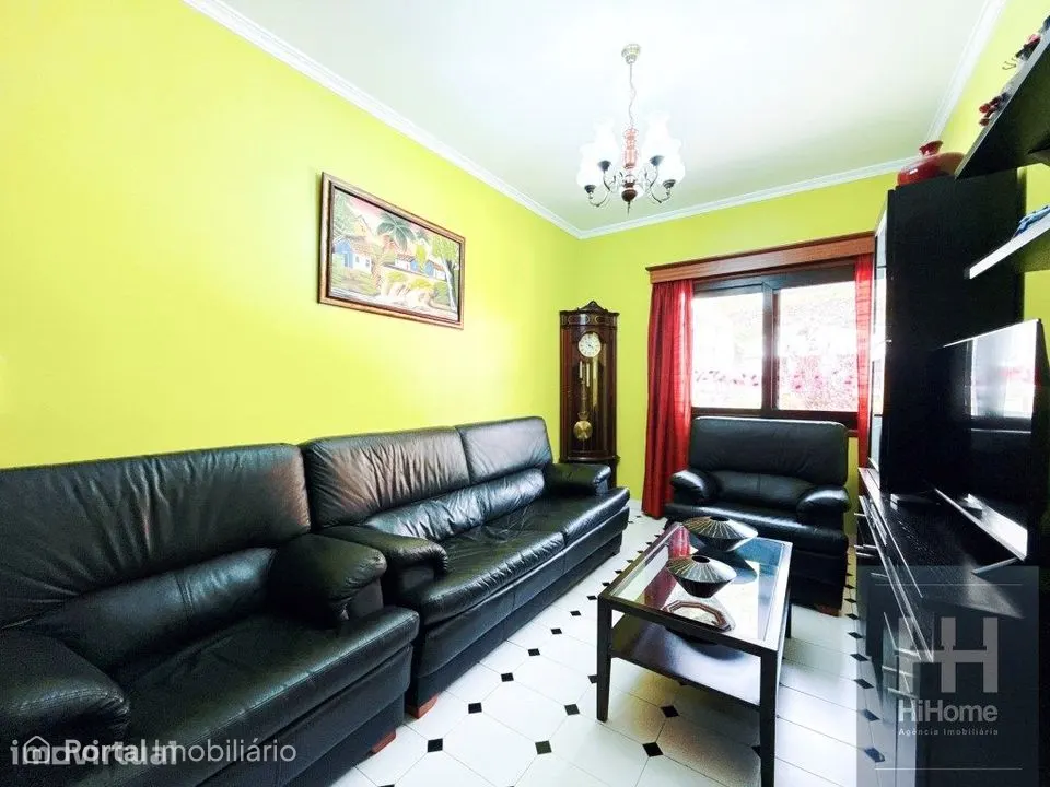 Moradia T3+1 no centro da Ribeira Brava