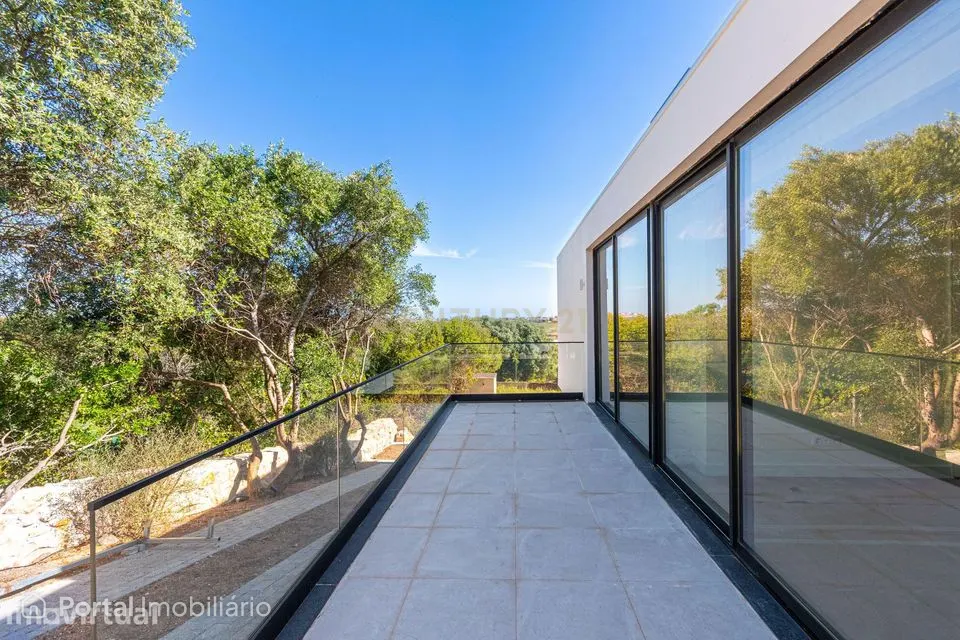 Moradia T3 NOVA CONSTRUÇÃO Vista MAR!