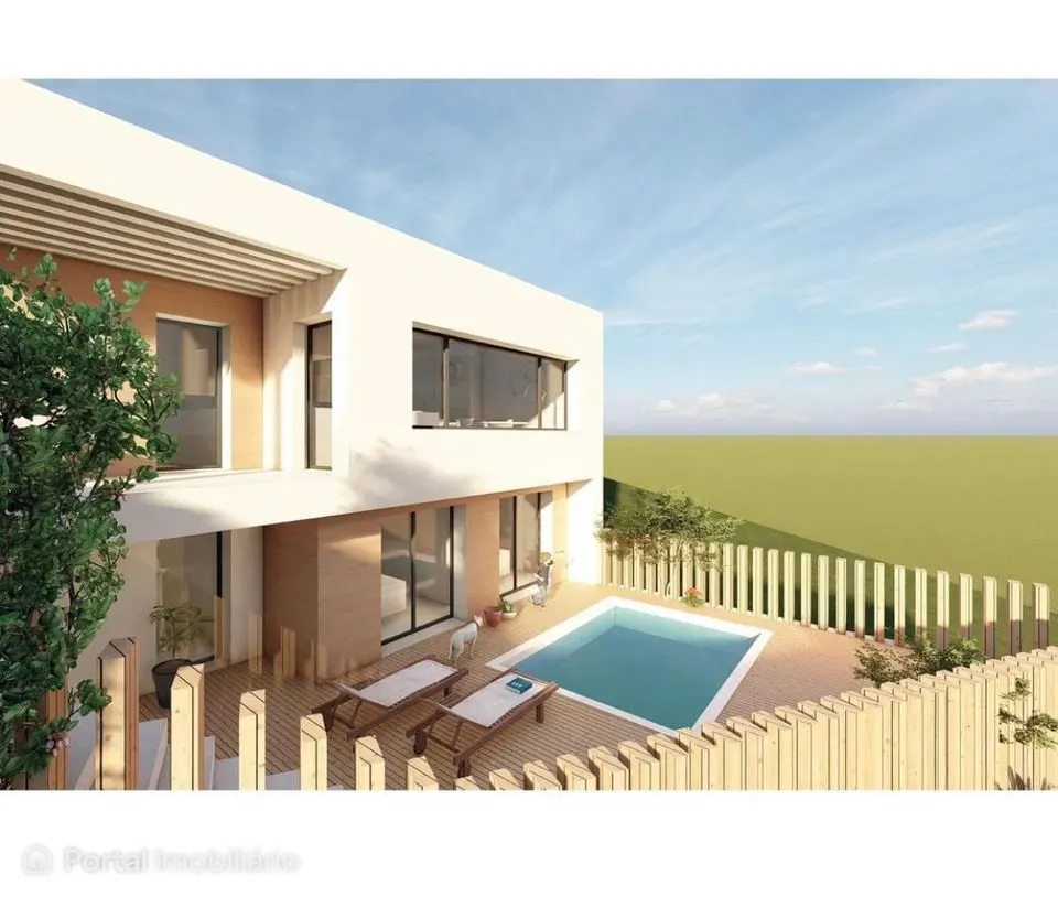 Lote de Terreno Urbano com 330 m2 na Ericeira