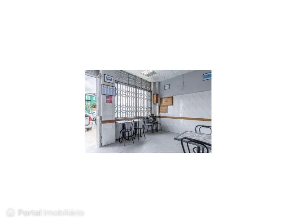 Loja Comercial 40m² em Benfica - Excelente Zona
