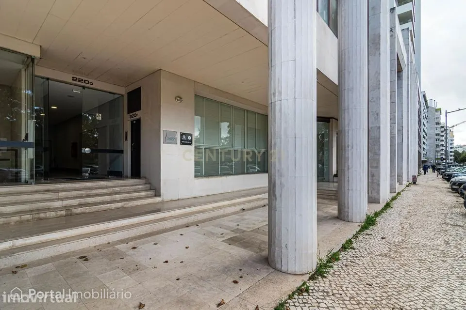 Loja para Arrendamento, Campo Grande