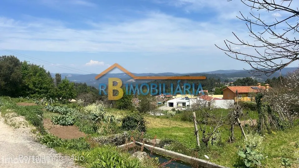 Terreno para construção no Tojal – Chave