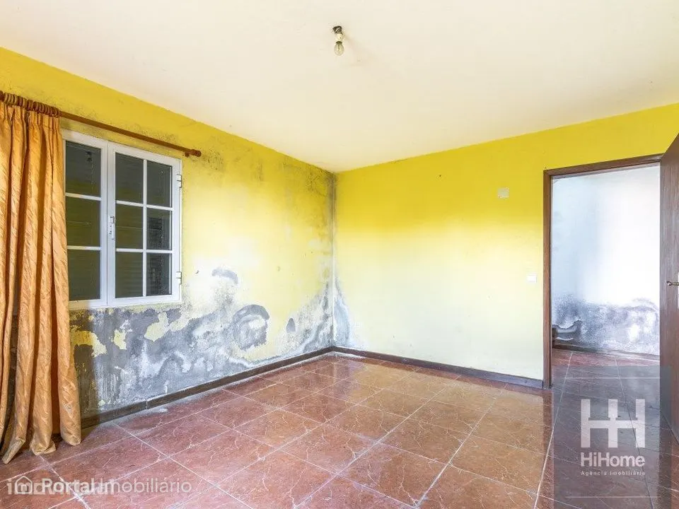 Moradia T2 independente para remodelação em Campanário, Ribeira Brava