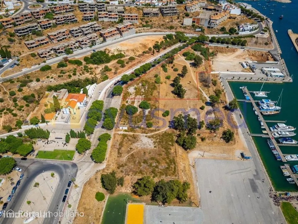 Lote terreno construção de apartamentos, Albufeira, Marina de Albuf...