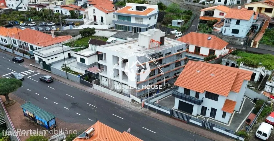 T1 em Machico _ prestige city center