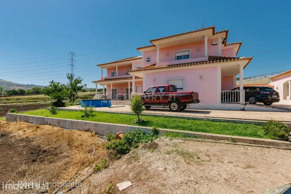 Quinta Agrícola com Moradia T5