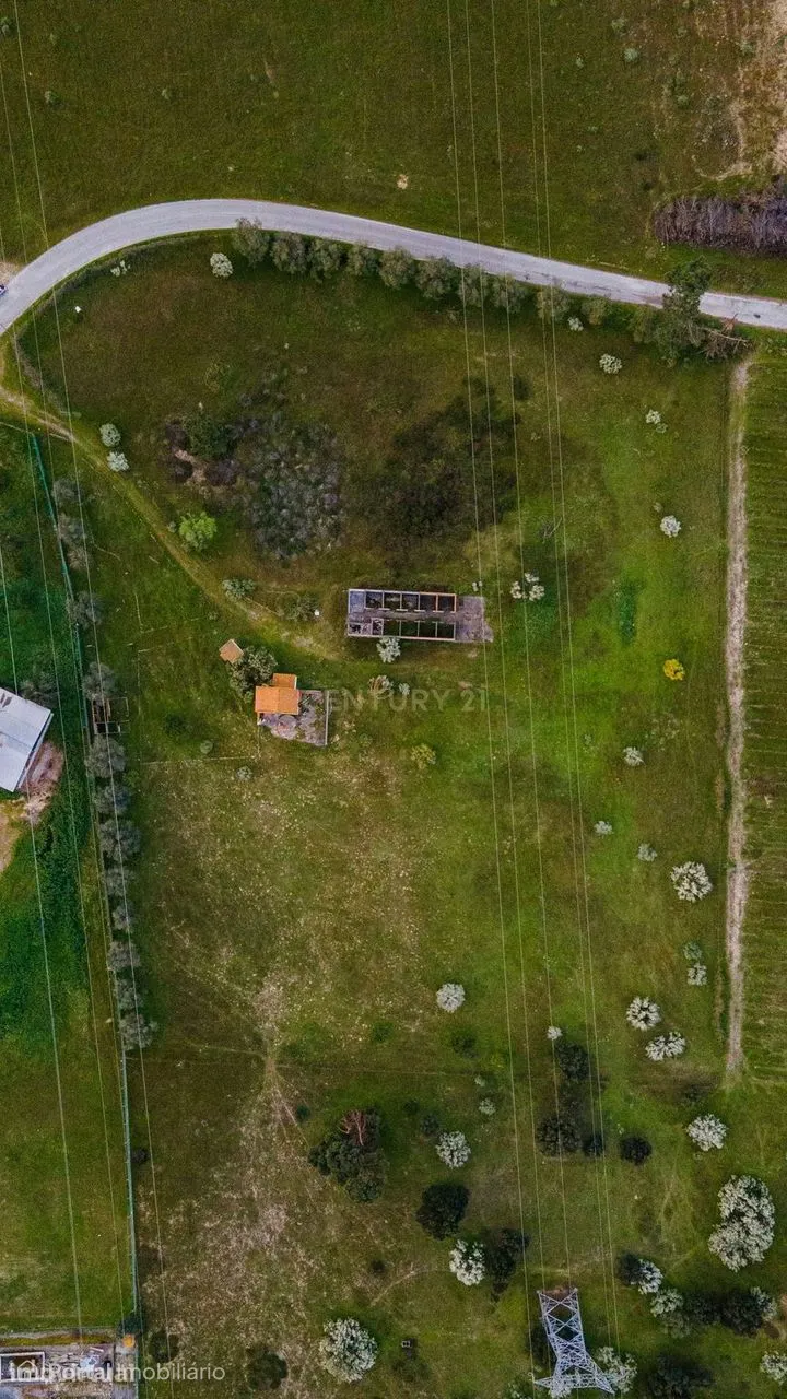 Terreno com Enquadramento Industrial no PDM - 9.700 m² Área Industrial