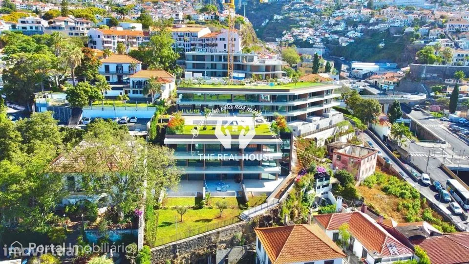 UPTOWN LUX _ T3 de Luxo no Funchal