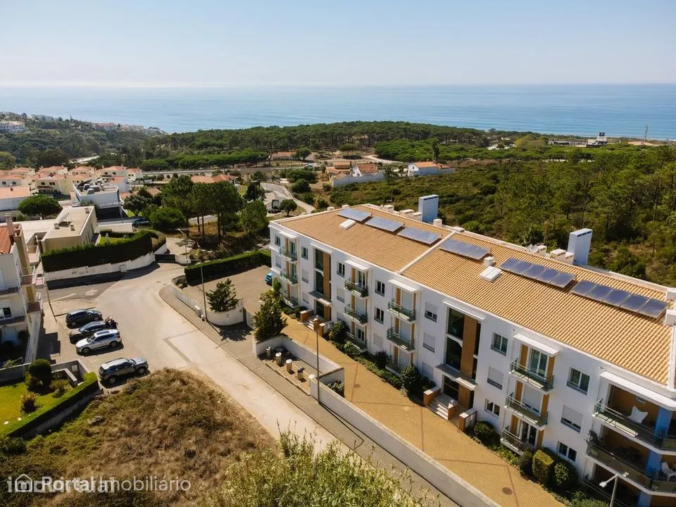 Amplo T3 com vista mar | Condomínio Fechado junto à Praia