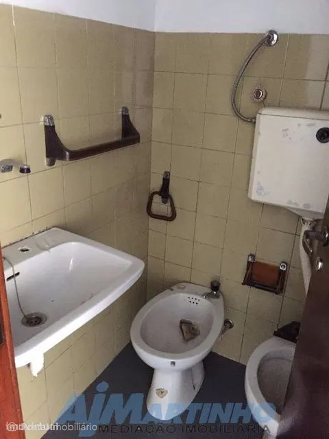 Armazém ou Garagem, Porto, Ao Marquês